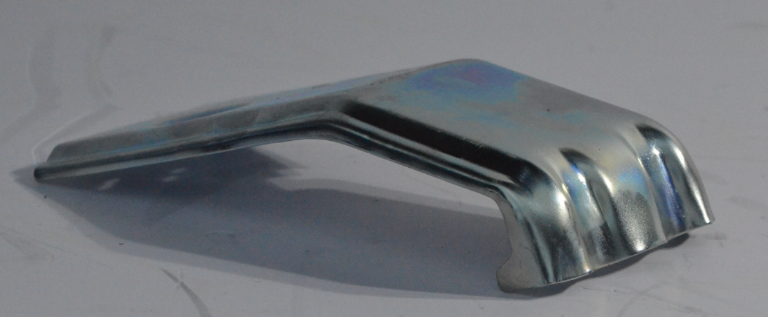 D9000i-Cylinder Wind Shield (Lower)