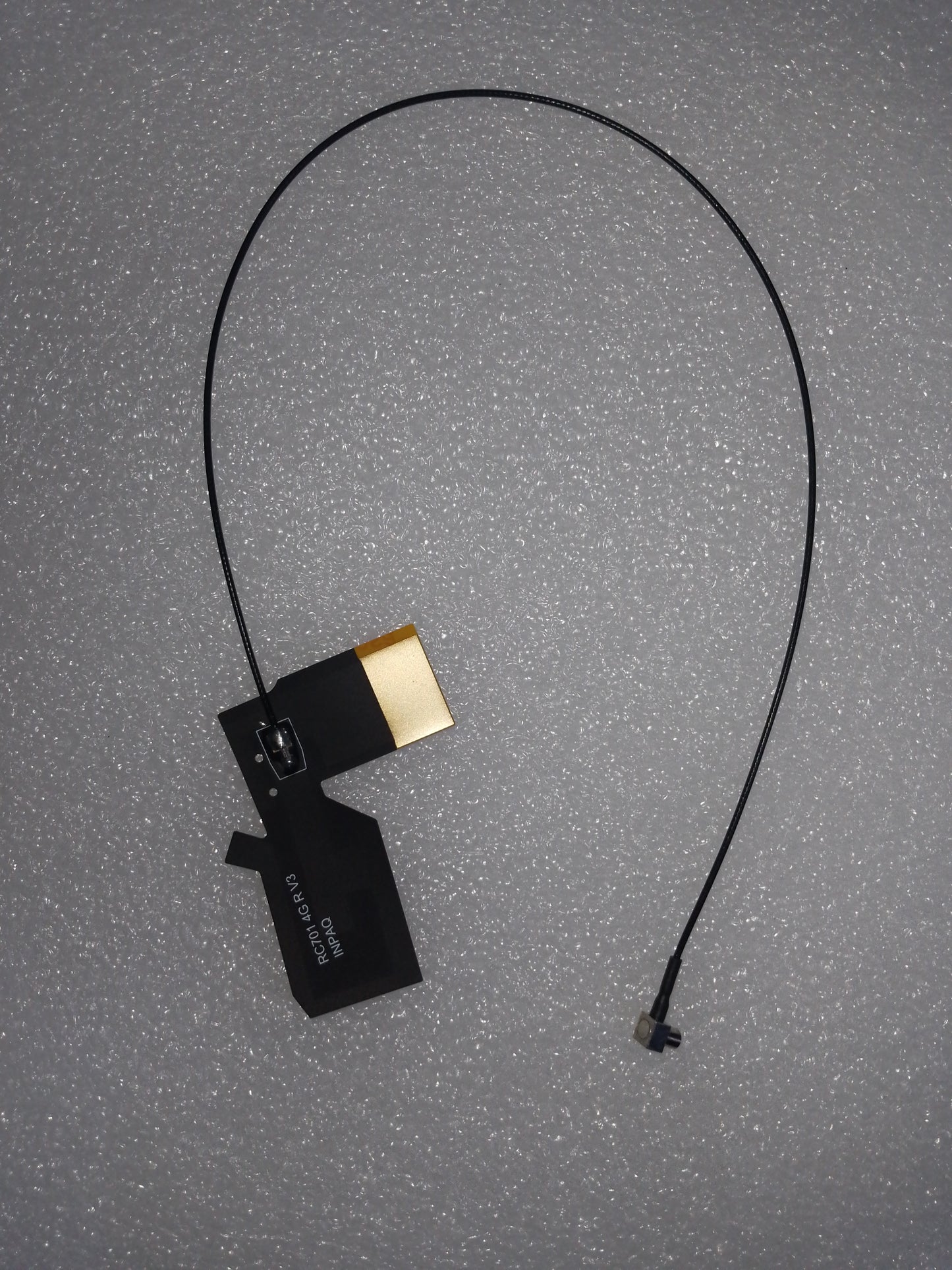 YC.DZ.AA000403-4G Antenna (Right)