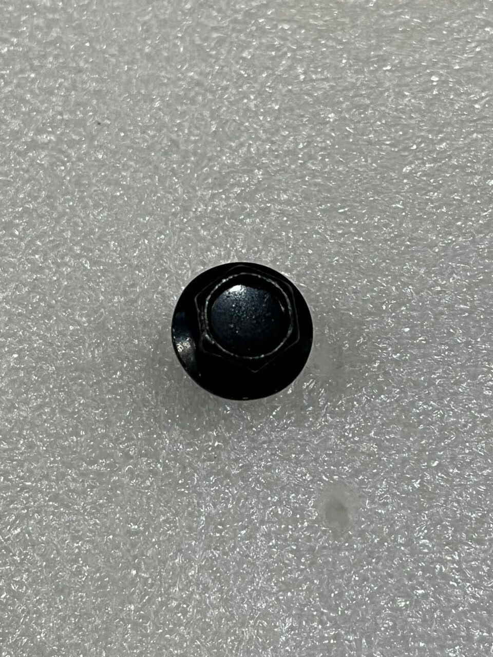 YC.DZ.GR000540-D12500iE-Controller Trim Bolt(ZS)(RH)