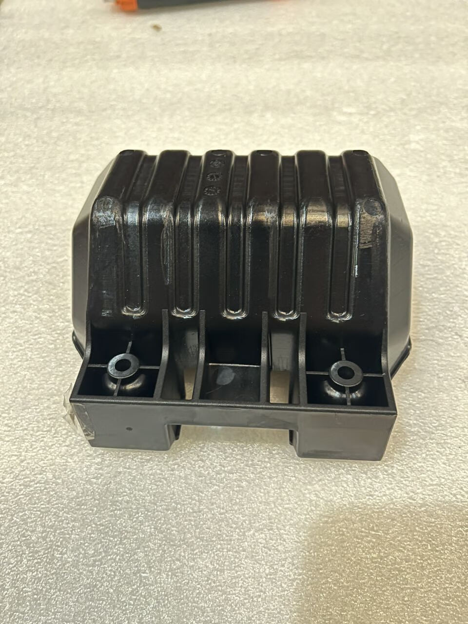 YC.DZ.GR000571-D12500iE - Power Plug Fixing Block (ZS)