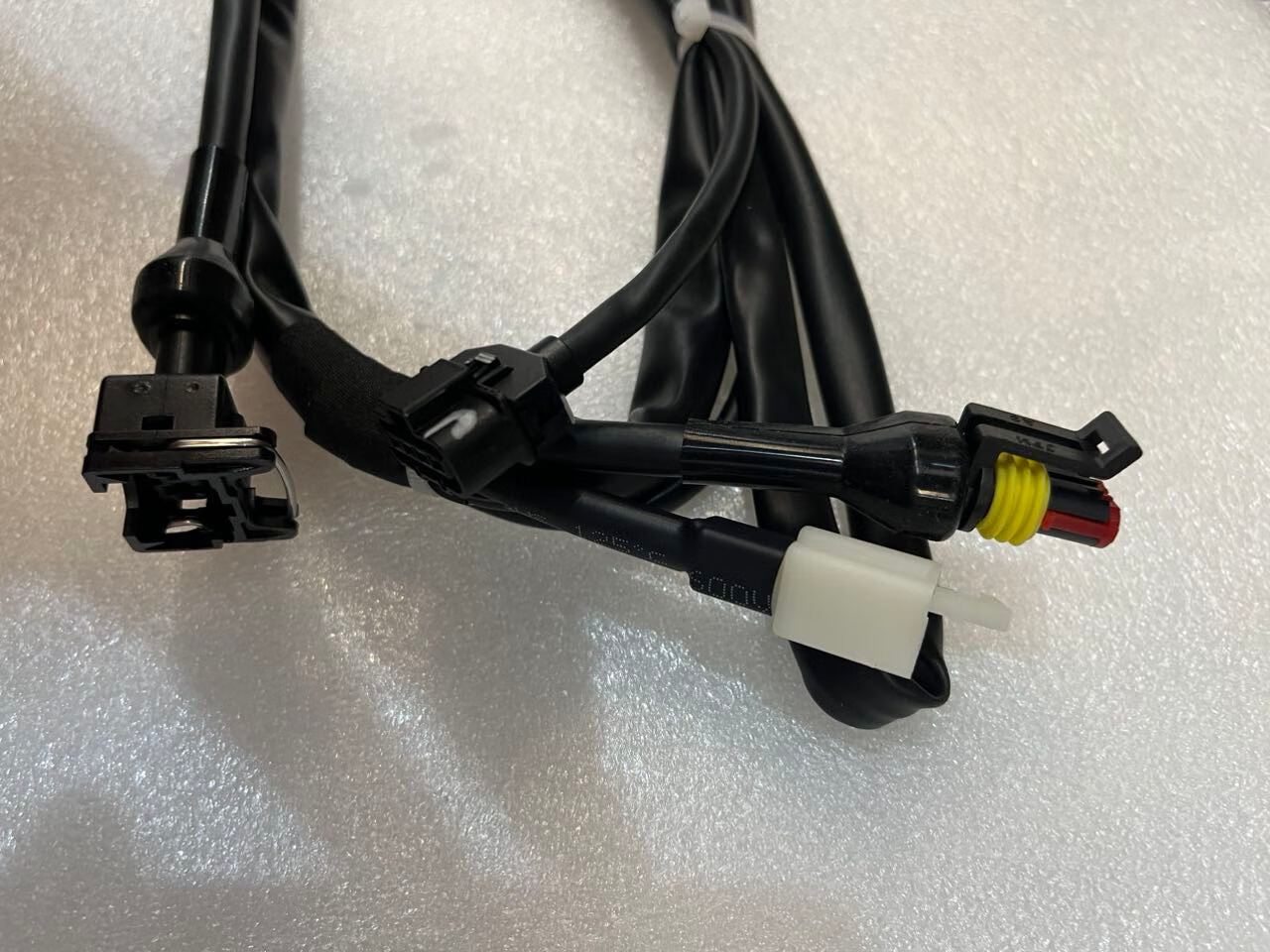 YC.DZ.GR000725-D14000iE- Electronic Fuel Injection Cable (With Oxygen Sensor Cable)(ZS)(RH)