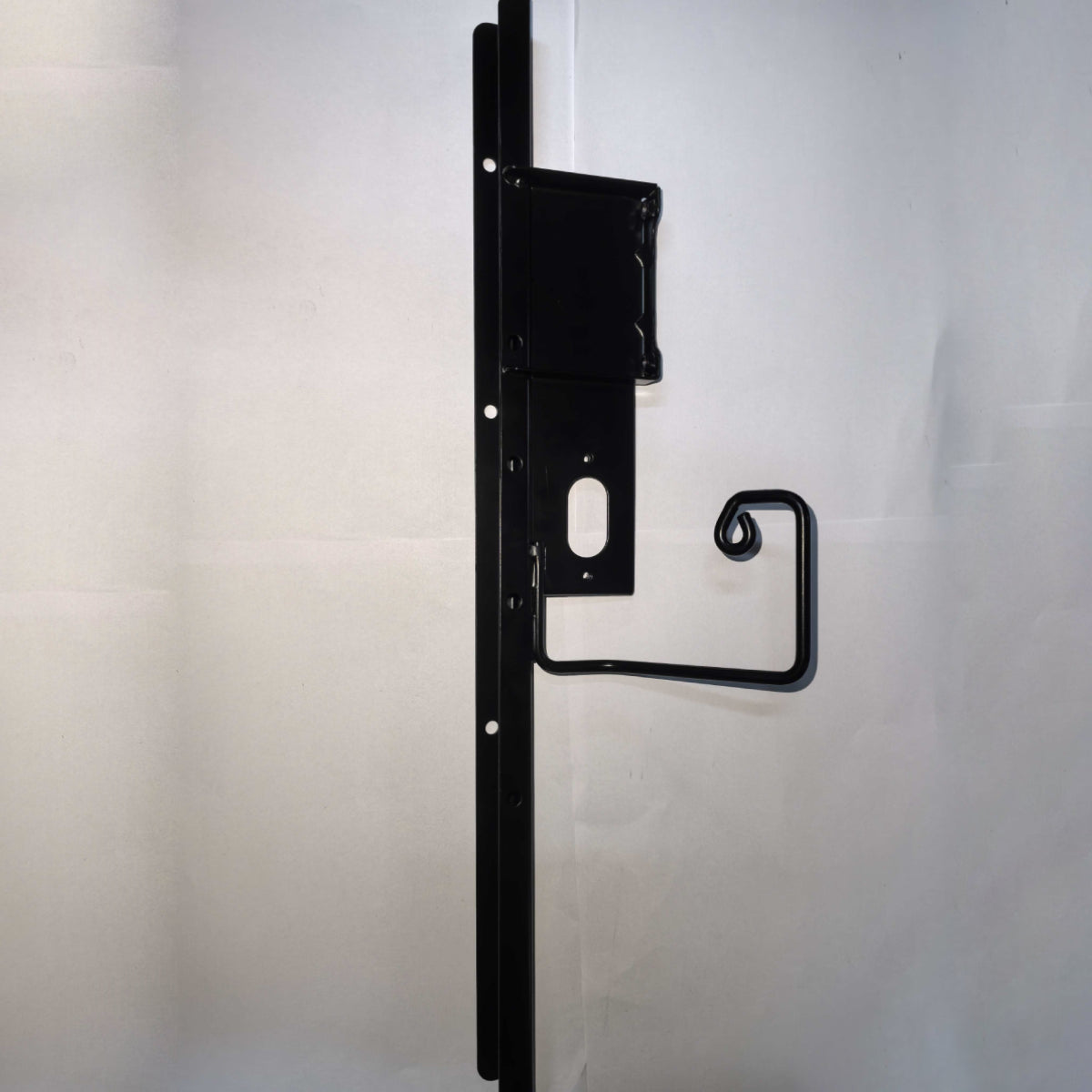 D14000iE-Controller Mounting Lower Bracket