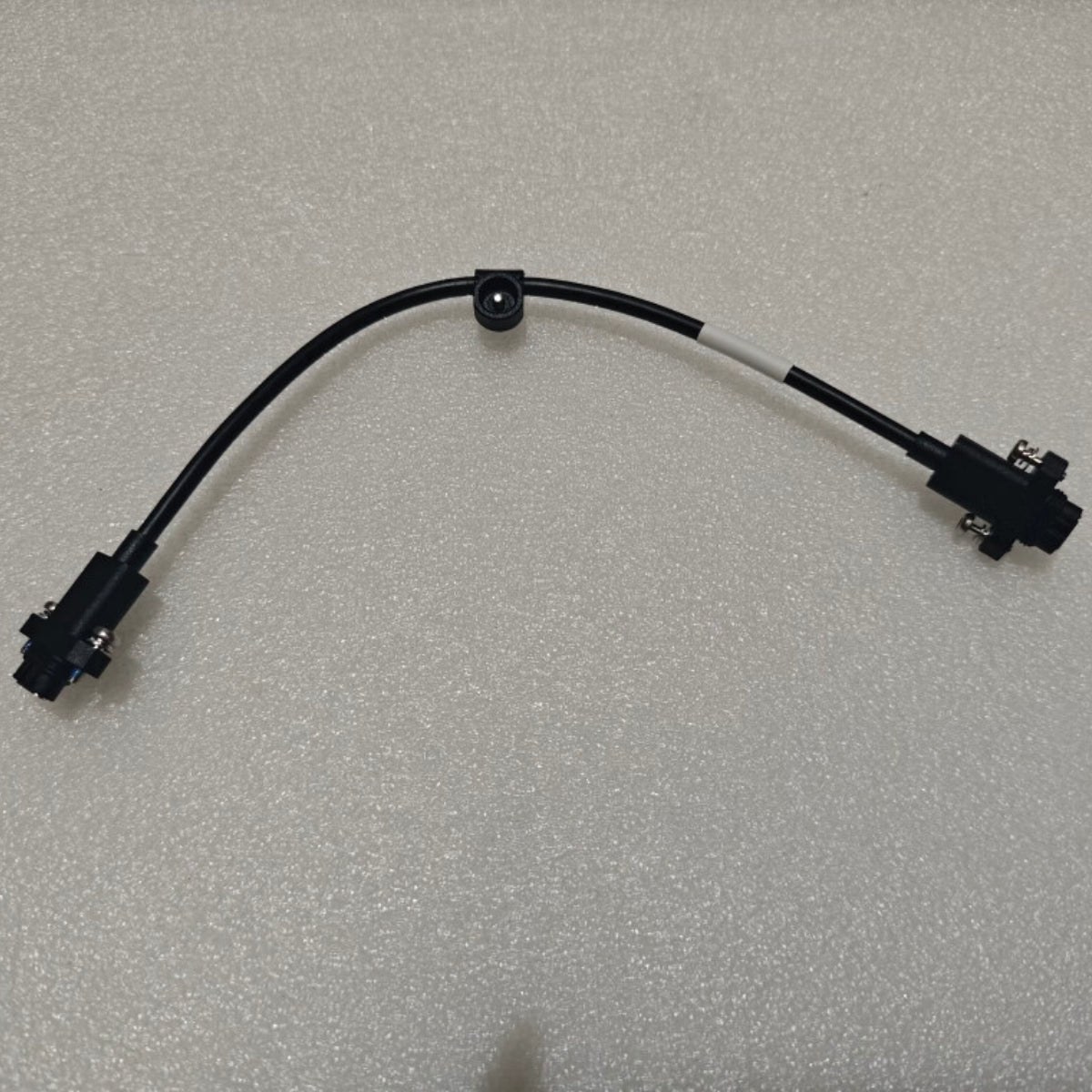 YC.XC.XX001467-Front Radar Signal Cable