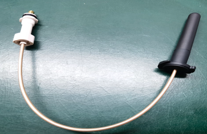 YC.DZ.AA000460-SDR Antenna (Rear)