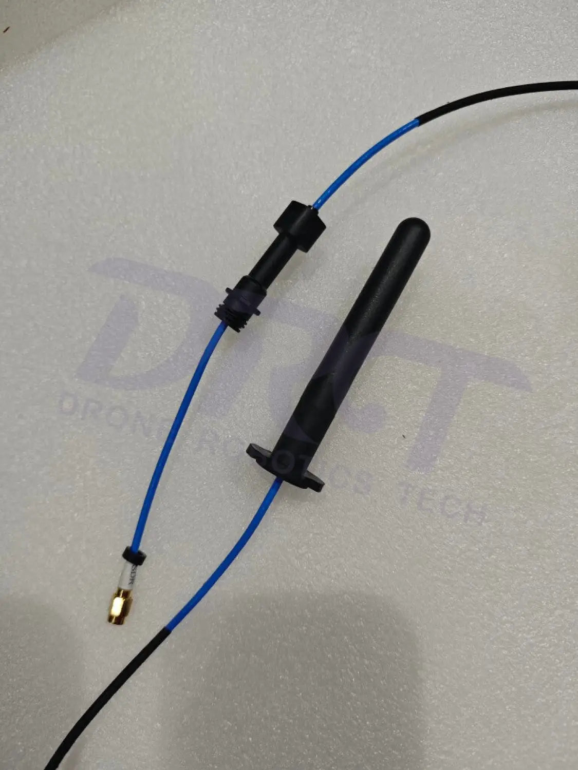 YC.DZ.AA000556-SDR Antenna (Rear)