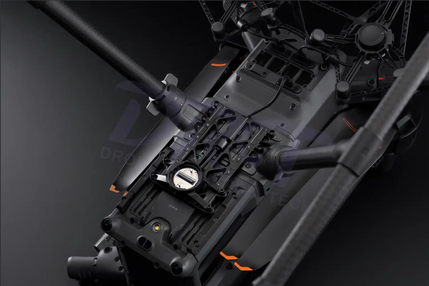 DJI Matrice 400 Third Gimbal Connector - Drones