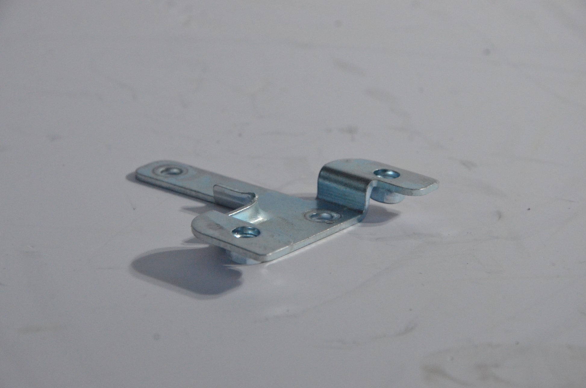 D9000i-Ignition Coil Mounting Bracket