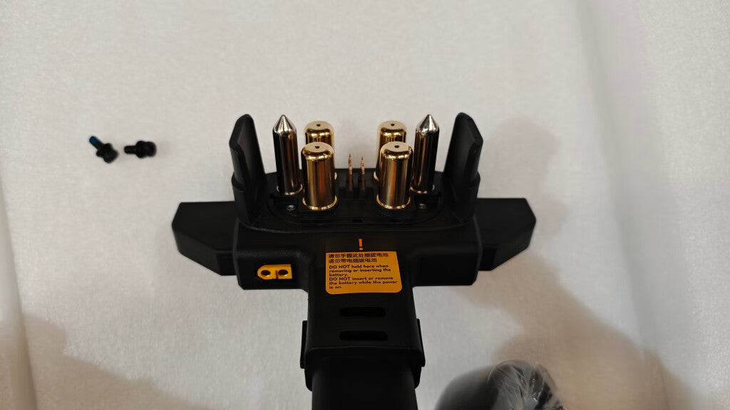 YC.XC.DD000827-Battery Charging Cable