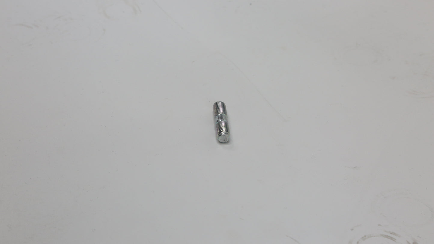 YC.DZ.GR000259-D12000i - Cylinder Head Exhaust Port Stud (ZS)(RH)