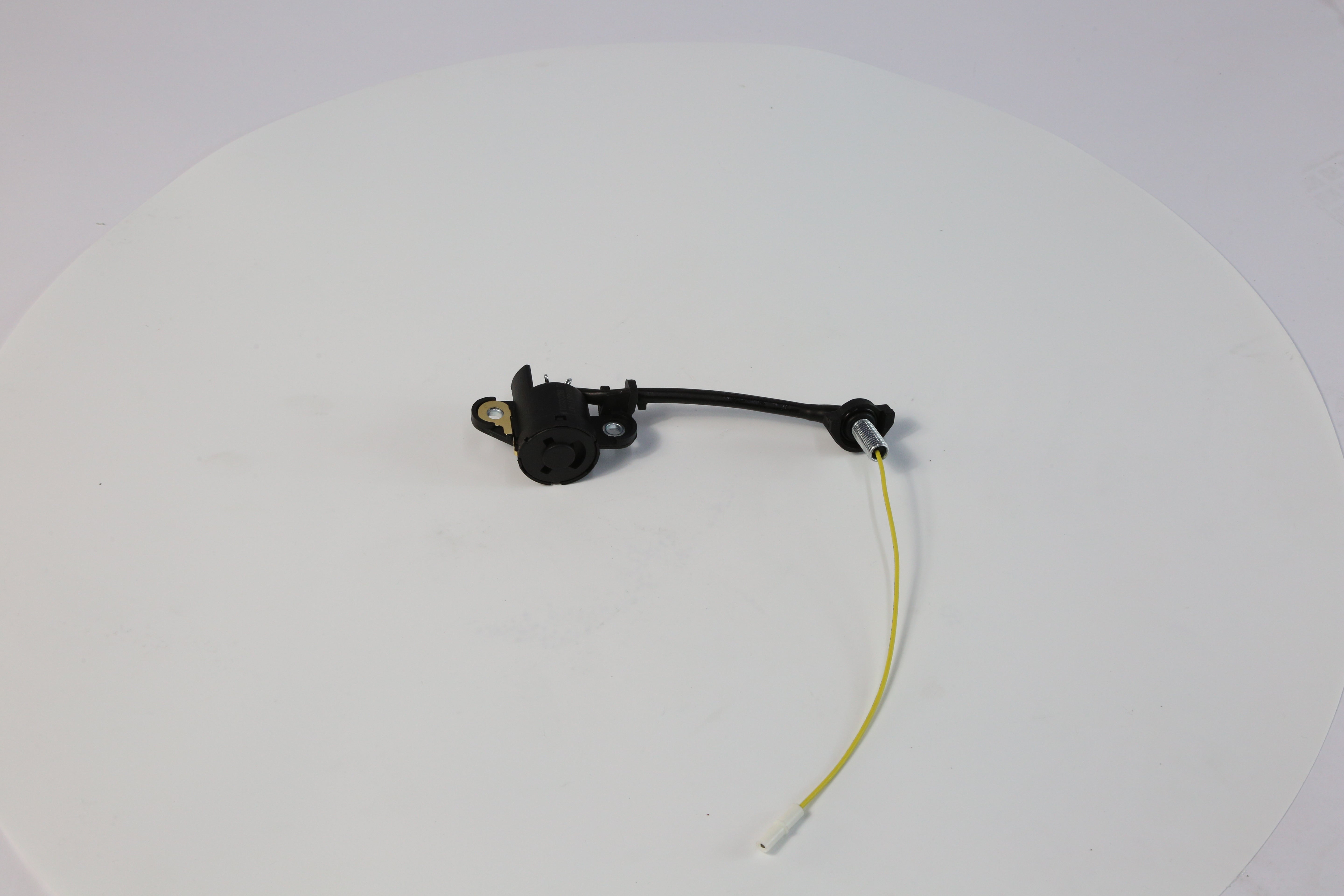 YC.DZ.GR000246-D12000i - Oil Sensor (ZS)(RH)