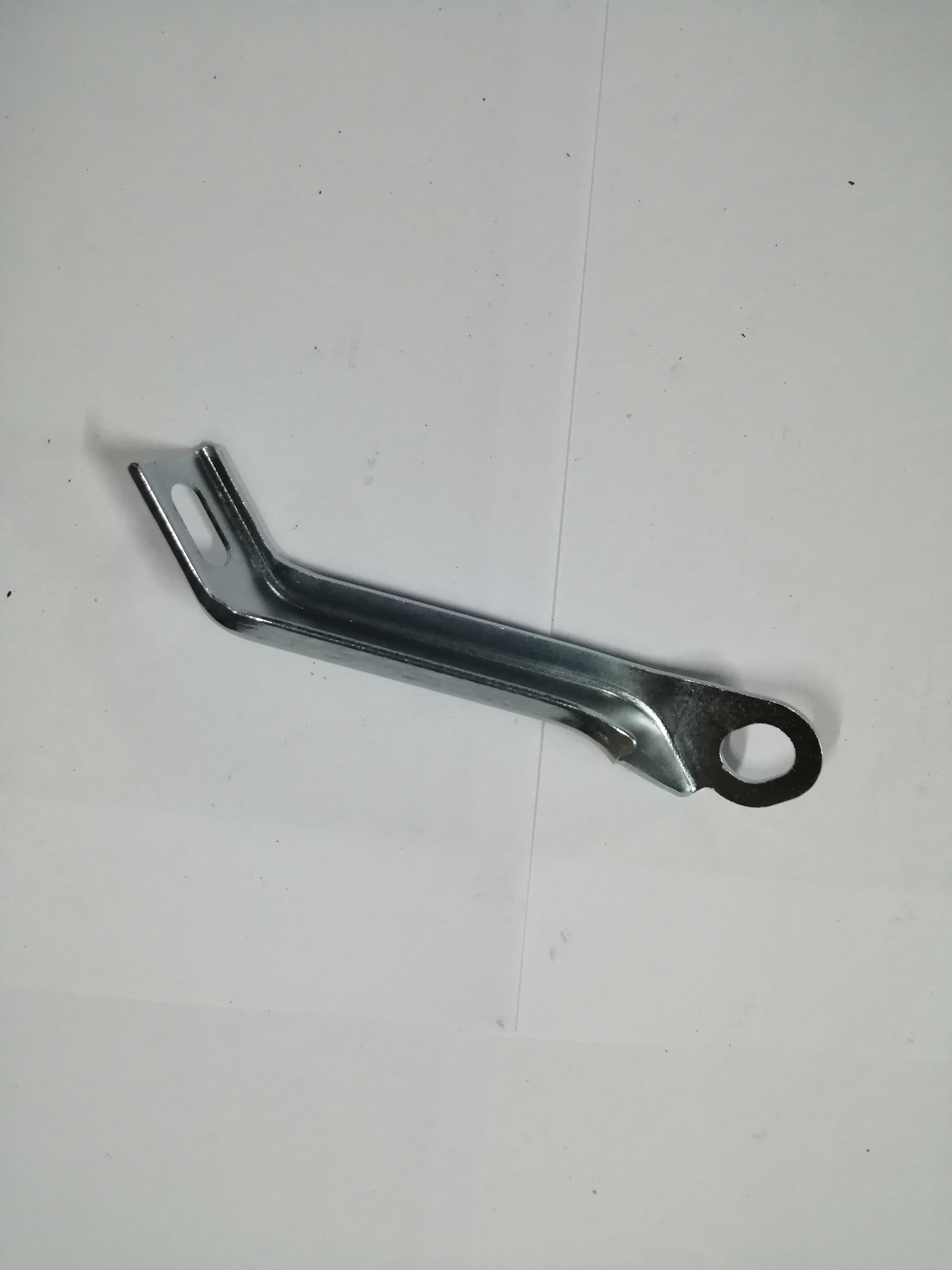 YC.DZ.GR000708-D14000iE- Air Filter Bracket (ZS)