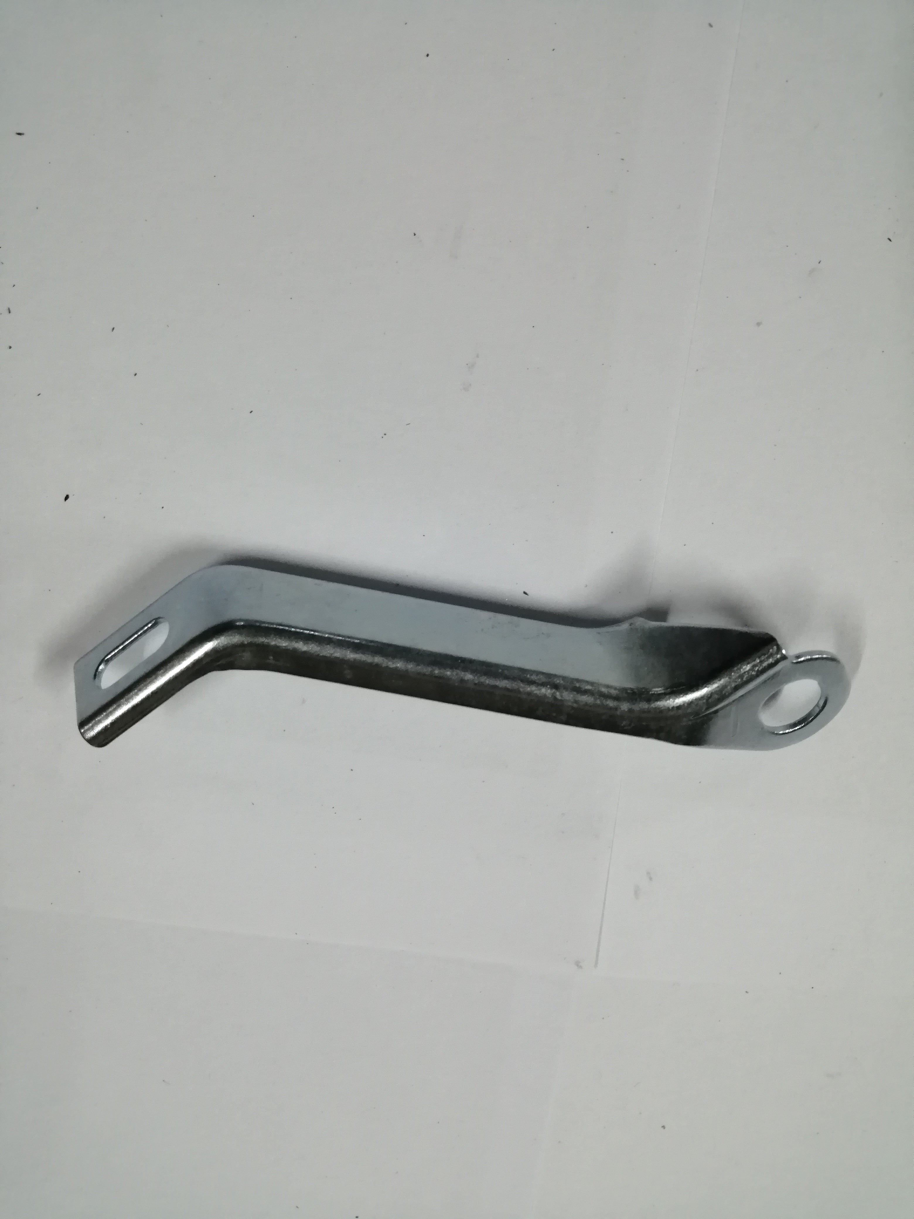 YC.DZ.GR000708-D14000iE- Air Filter Bracket (ZS)