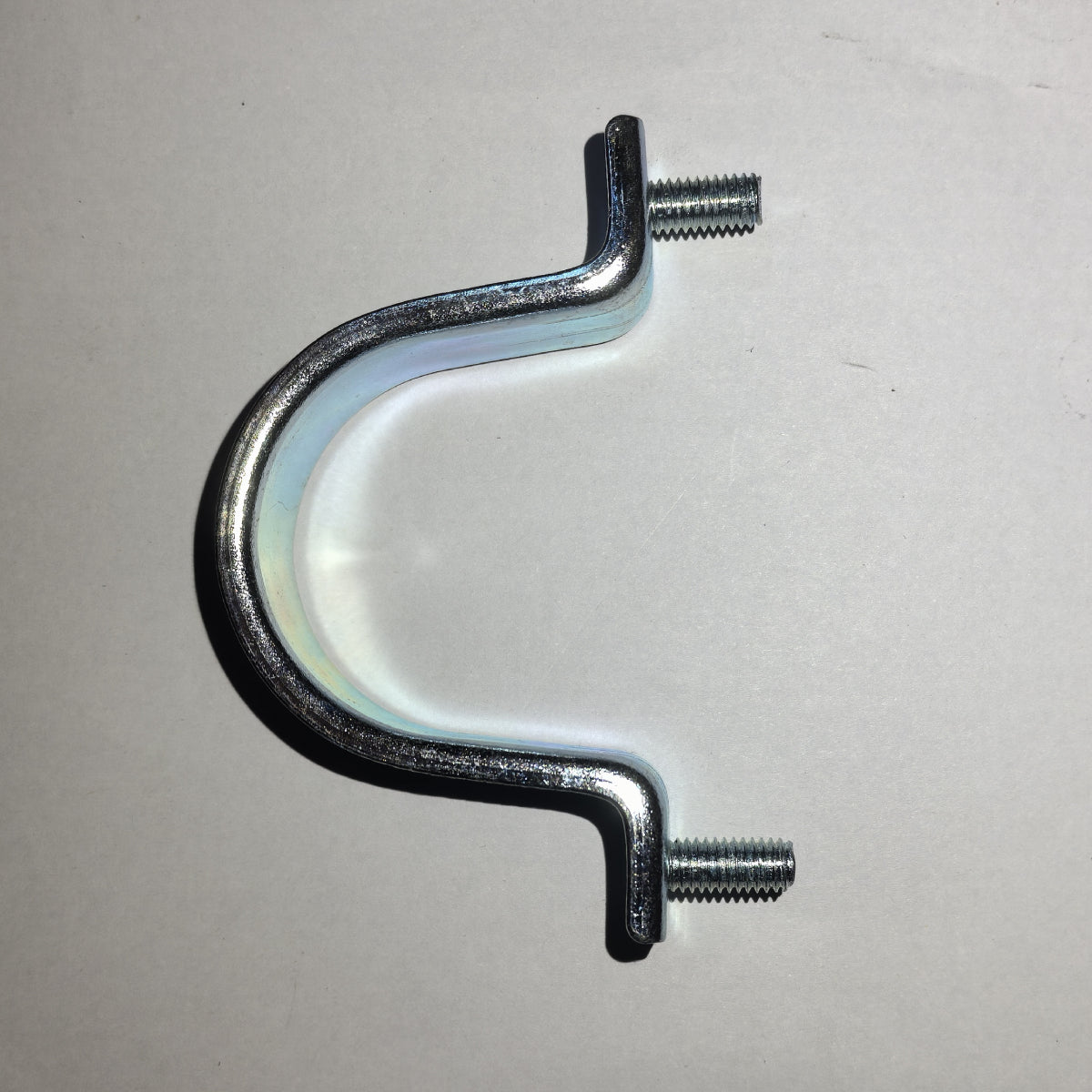 YC.DZ.GR000855-D14000iE – Air Intake Hose Mounting Lug (ZS)