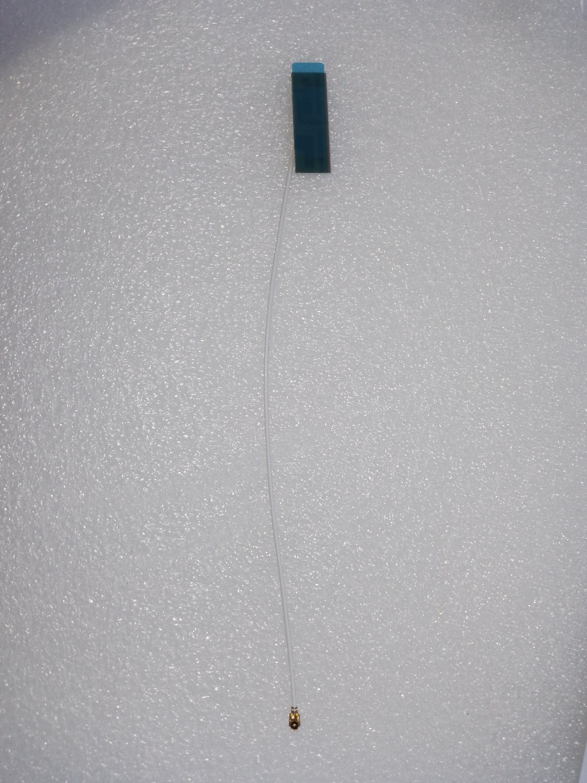 YC.DZ.AA000422-Internal Wi-Fi Antenna (Left)