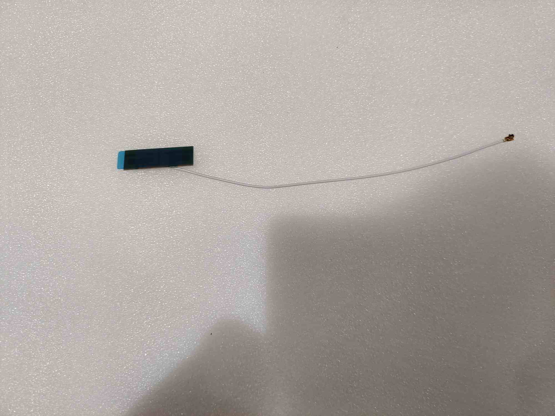 YC.DZ.AA000422-Internal Wi-Fi Antenna (Left)