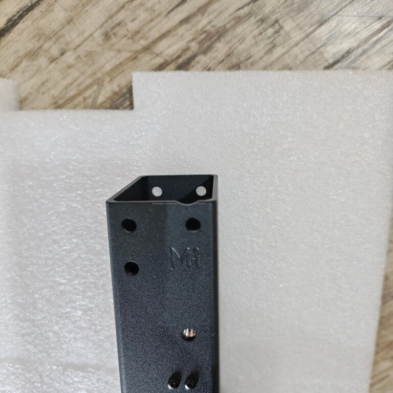 BC.AG.SS001052-Middle Frame Aluminum Tube (Right)