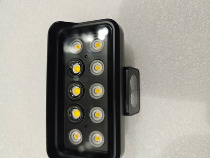 BC.AG.SS001020-spotlight