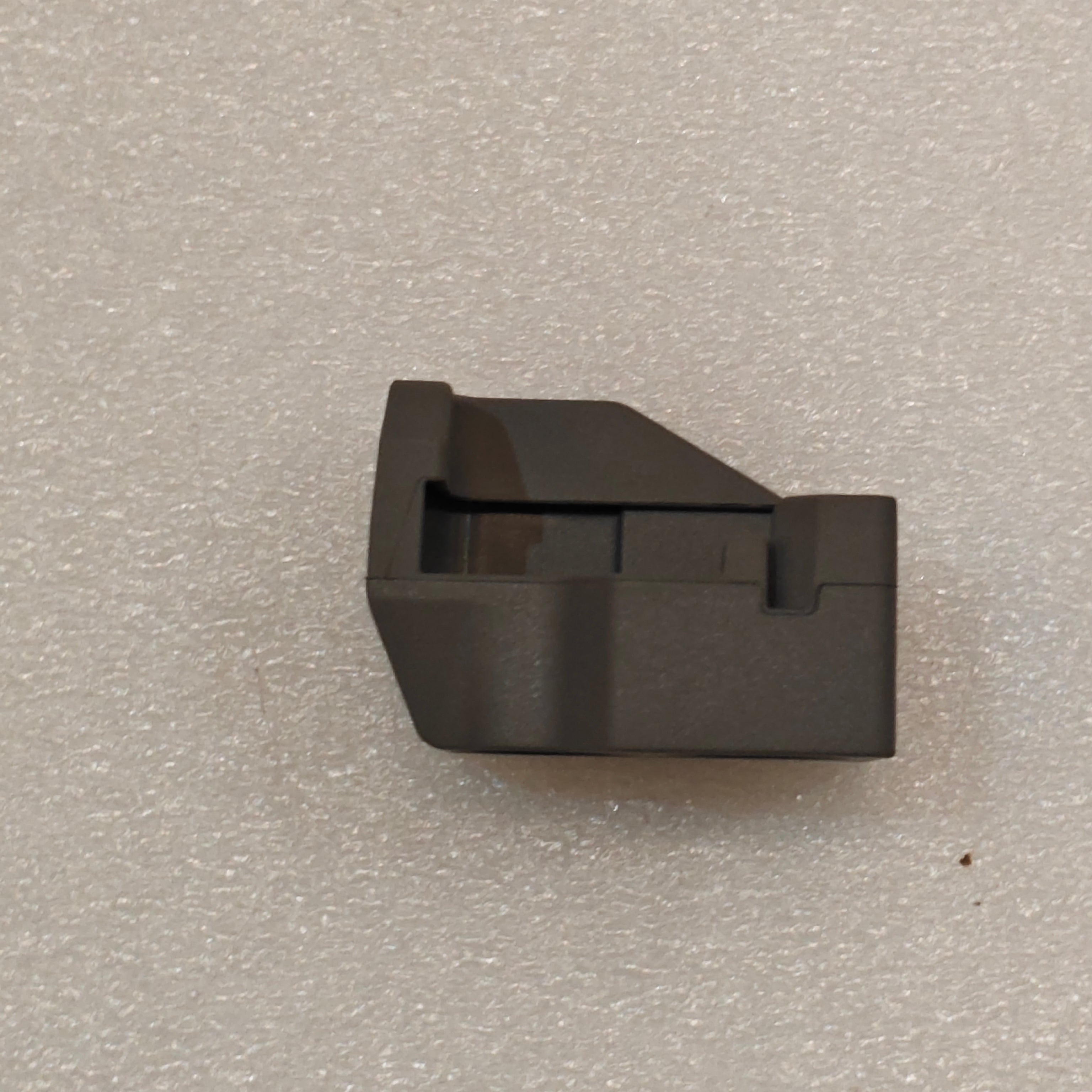 YC.JG.MY001924-T100 Battery Bottom Rubber Pad (A)