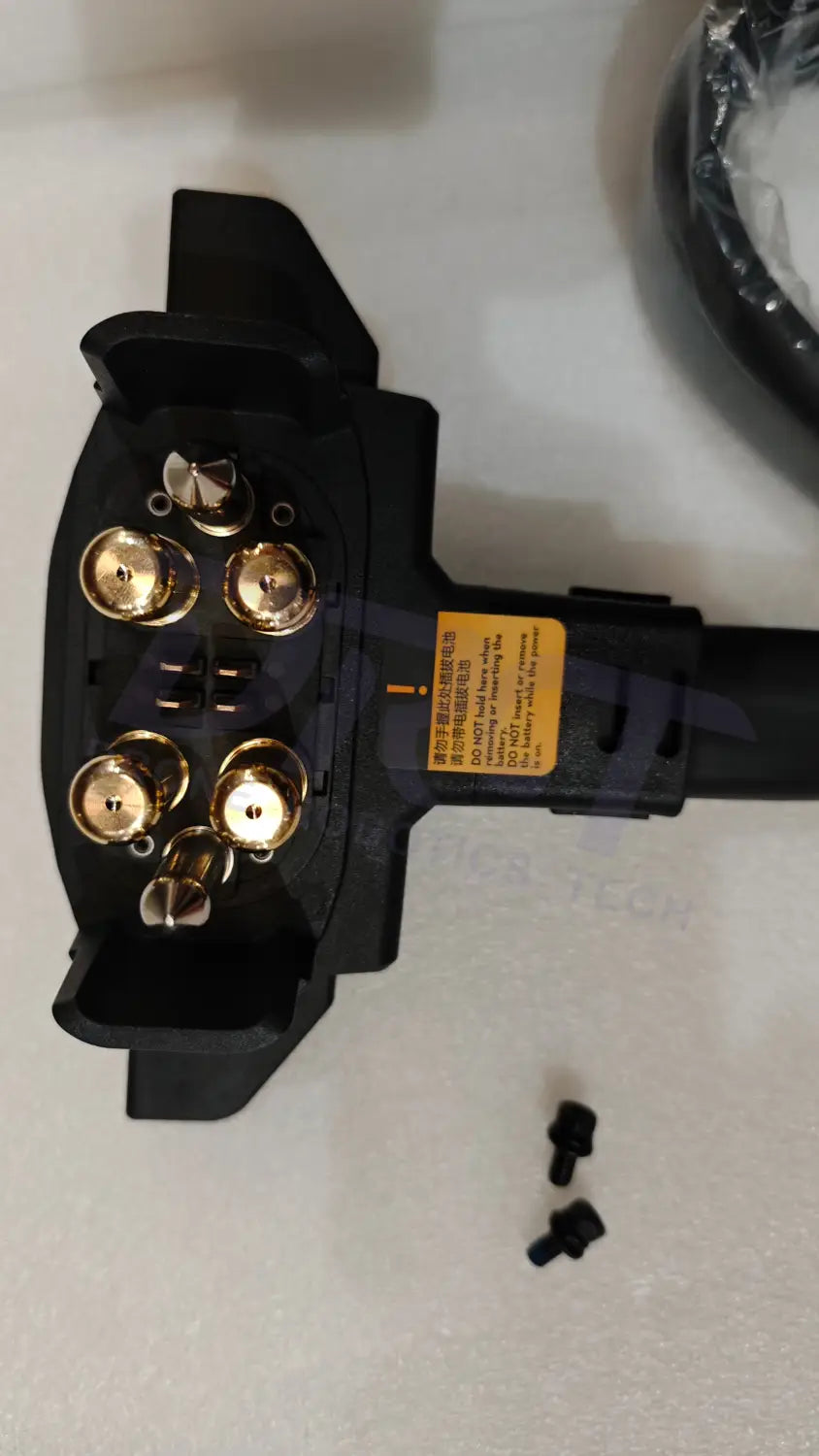 YC.XC.DD000827-Battery Charging Cable