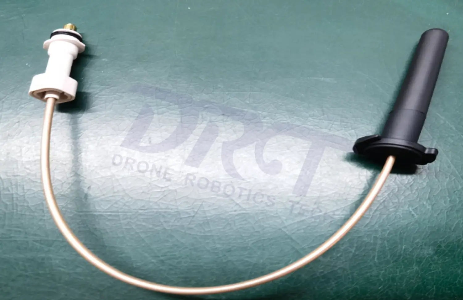 YC.DZ.AA000460-SDR Antenna (Rear)