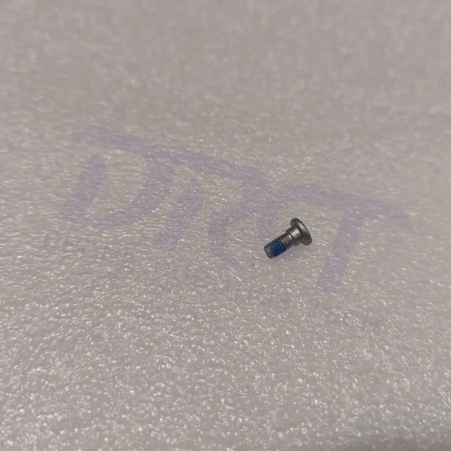 YC.ST.LL000542-Screw M30-HC00700054-058012-4203-Y