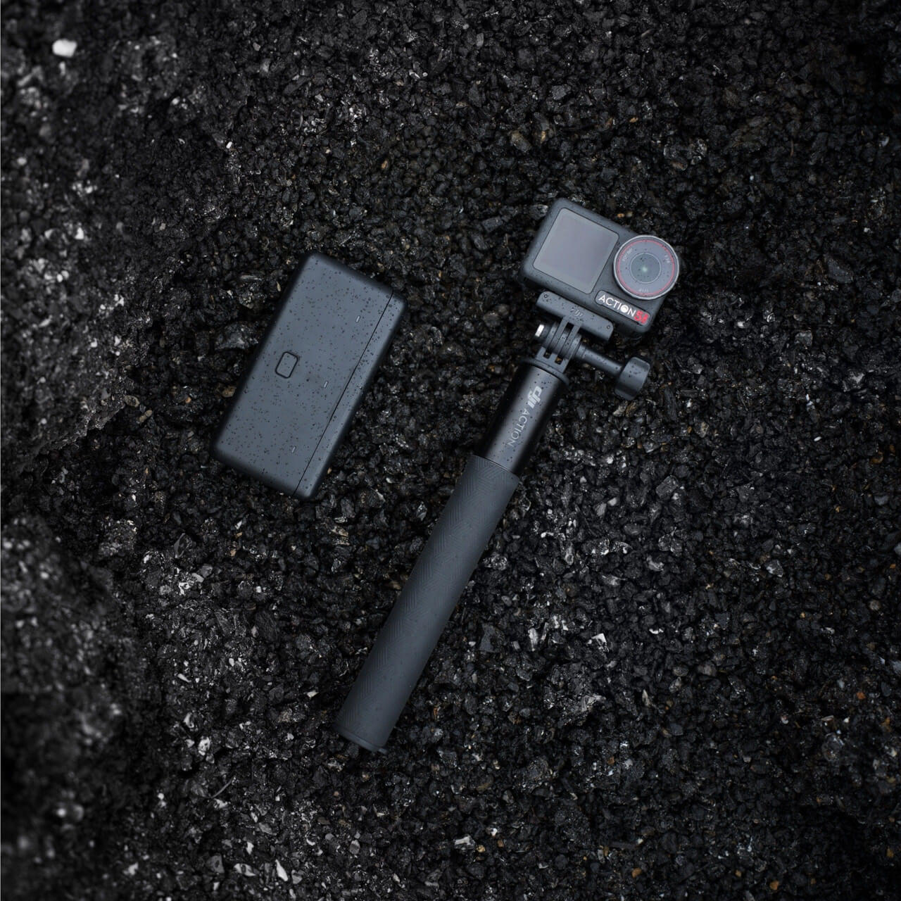 DJI Osmo Action 5 Pro Adventure Combo（US）